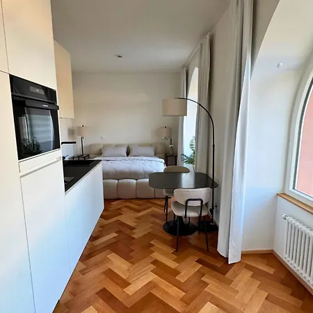 Isaak Löwenbau E1-w05 *